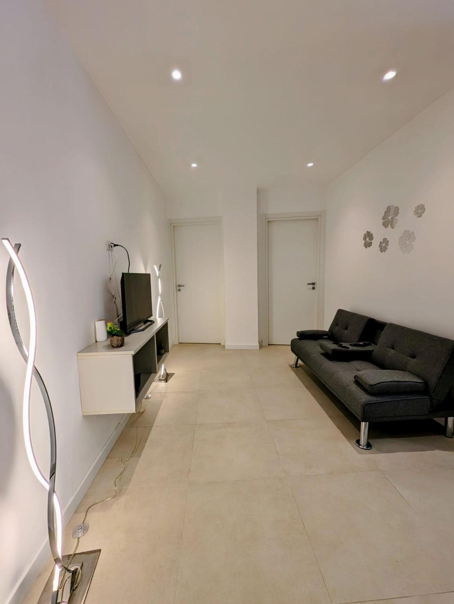 דירות סירקוזה Magi House מראה חיצוני תמונה